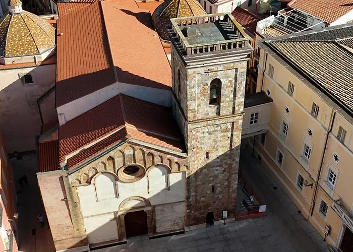 Ottavio - Shardanapartments Iglesias